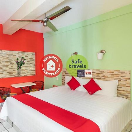 Hotel Costa Azul チェトゥマル エクステリア 写真