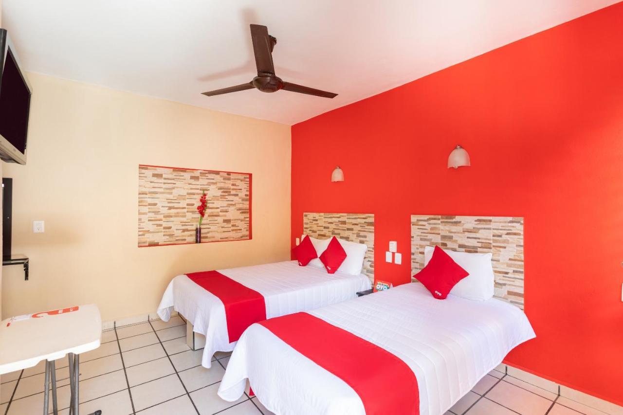 Hotel Costa Azul チェトゥマル エクステリア 写真